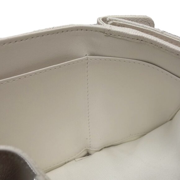 CHANEL White Caviar Leather Wallet - Picture 7 of 10